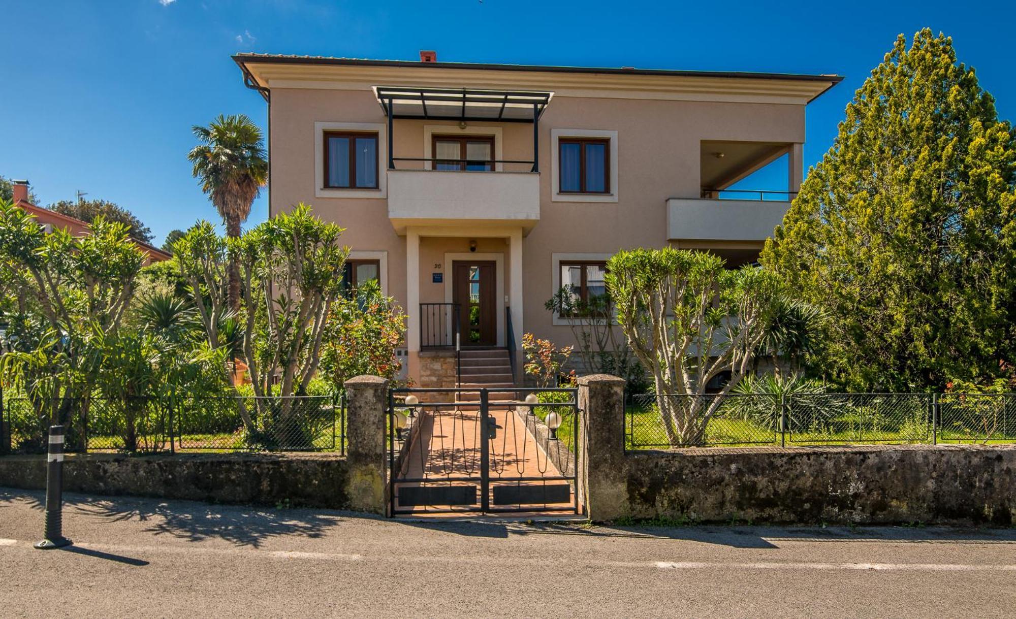 Katja Apartment Njivice
